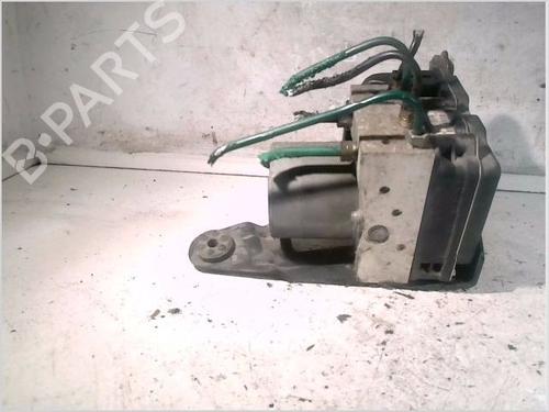 Used ABS pump RENAULT SCÉNIC II (JM0/1_) 2.0 (JM05, JM0U, JM1N, JM1U, JM2V) (135 hp) 26109225
