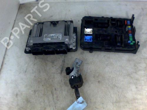 Used Engine control unit (ECU) CITROËN BERLINGO MULTISPACE (B9) 1.6 HDi 75 16V (75 hp) 30113384