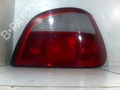 Used Right taillight RENAULT MEGANE I (BA0/1_) 1.6 16V (BA04, BA0B, BA11, BA1J, BA16, BA19, BA1K, BA1V,... (107 hp) 26080915