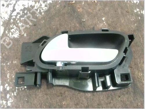 Used Front left interior door handle Front left interior door handle 38561245 38561245