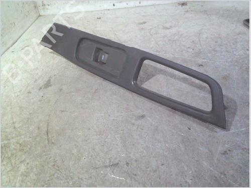 switch-volvo-xc60-i-suv-156-2008-2009-2010-2011-2012-2013-2014-2015-2016-2017-2018-32728135 main image