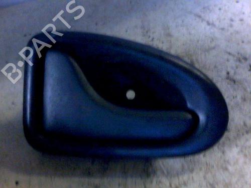 Maniglia interna anteriore sinistra RENAULT MEGANE I (BA0/1_) 1.9 D Eco (BA0A, BA0U, BA0R) (64 hp) 31278696