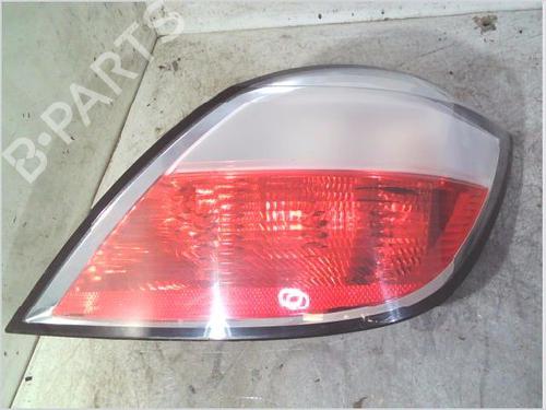 Used Right taillight Right taillight OPEL ASTRA H (A04) 1.9 CDTI 16V (L48) (120 hp) 33851609 33851609