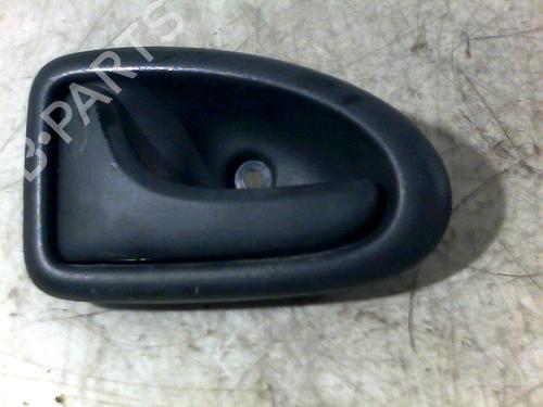 Used Front left interior door handle RENAULT CLIO II (BB_, CB_) 1.5 dCi (B/C2J) (68 hp) 26063485