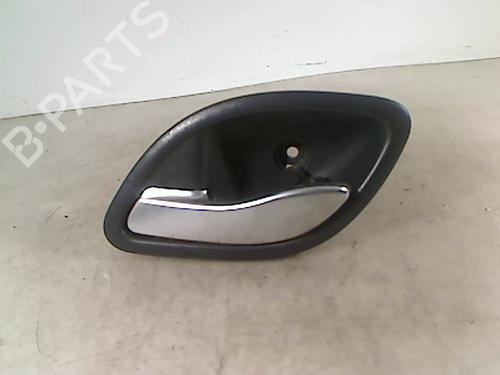 Used Front left interior door handle RENAULT LAGUNA II Grandtour (KG0/1_) 1.9 dCi (125 hp) 26086205