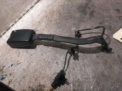 Fibbia cintura di segurança Fibbia cintura di segurança VW TOURAN (1T1, 1T2) 2.0 TDI 16V (140 hp) 34182893 34182893