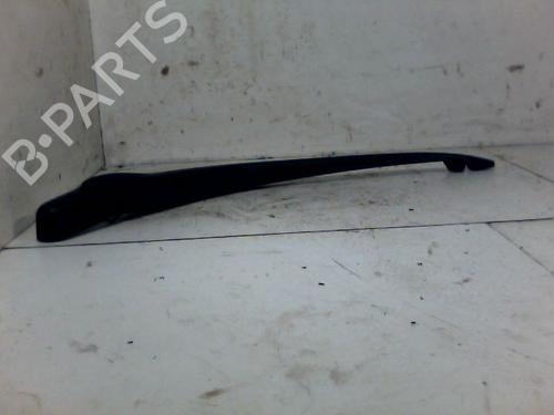rear-windshield-wiper-arm-renault-clio-iv-bh_-2012-2013-2014-2015-2016-2017-2018-2019-2020-2021-33190638 main image