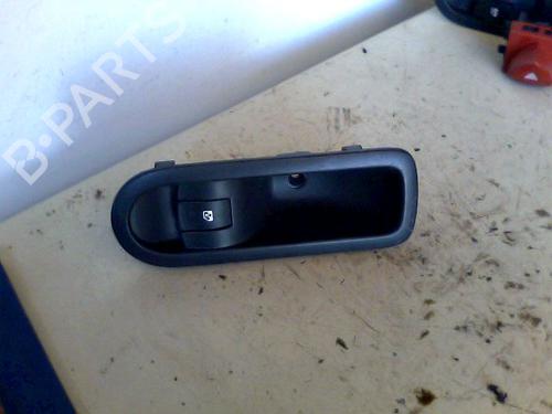Used Switch RENAULT MEGANE II (BM0/1_, CM0/1_) 1.5 dCi (BM0F, BM0T, BM2B, CM0F, CM0T) (82 hp) 26083463