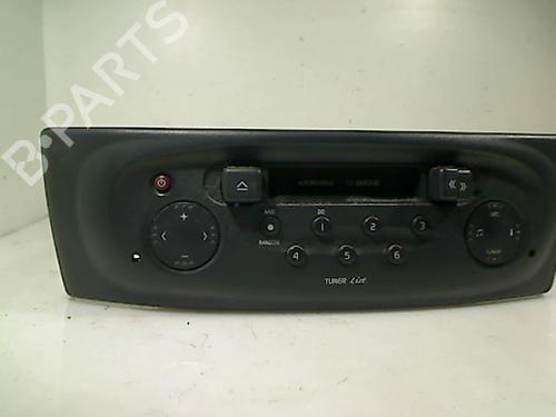 Autoradio für RENAULT MEGANE I (BA0/1_) 1.6 16V (BA04, BA0B, BA11, BA1J, BA16, BA19, BA1K, BA1V,... (107 hp) 26091425