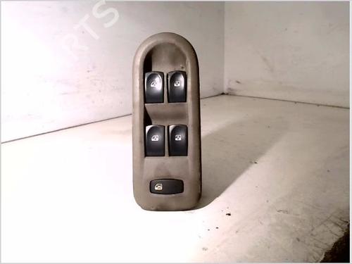 Switch RENAULT CLIO III (BR0/1, CR0/1) 1.5 dCi (BR0H, CR0H, CR1S, BR1S) | BP26108097I30 