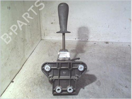 Shift knob PEUGEOT 1007 (KM_) 1.6 16V | BP40047276I34 - Image 3