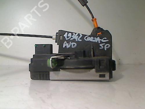 Used Front right lock OPEL CORSA C (X01) 1.0 (F08, F68) (60 hp) 26077700