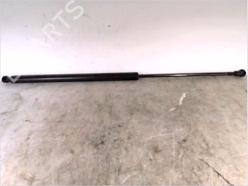 Used Tailgate lift support CITROËN SAXO (S0, S1) 1.5 D (54 hp) 26103867