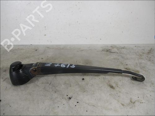 Used Rear windshield wiper arm AUDI A3 (8L1) 1.9 TDI (90 hp) 26092962