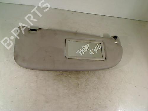 Used Right sun visor PEUGEOT 206 Hatchback (2A/C) 1.4 16V (88 hp) 26083949
