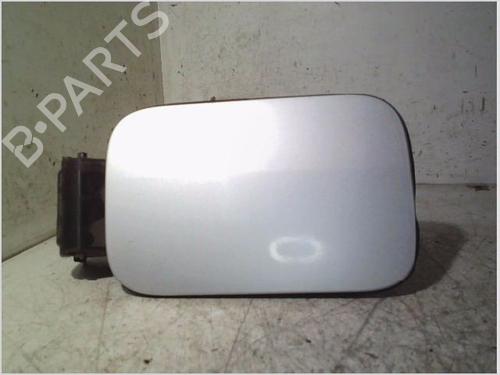 Używane Klapa wlewu paliwa RENAULT SCÉNIC II (JM0/1_) 1.5 dCi (JM1E, JM16) (106 hp) 26115196