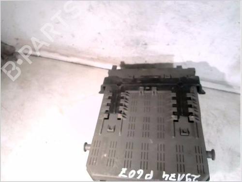 Fuse box PEUGEOT 607 (9D, 9U) 2.2 HDi | BP26108962E1 