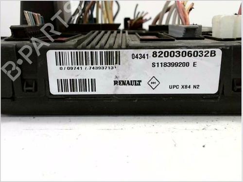 Fuse box RENAULT SCÉNIC II (JM0/1_) 1.9 dCi (JM0G, JM12, JM1G, JM2C) | BP26663469E1 
