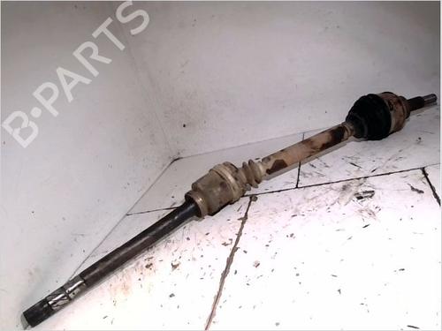Used Right front driveshaft Right front driveshaft RENAULT LAGUNA II (BG0/1_) 1.9 dCi (BG08, BG0G) (120 hp) 33009382 33009382