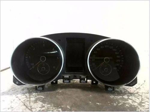 Kombiinstrument Kombiinstrument VW GOLF VI (5K1) 1.6 (102 hp) 35898104 35898104