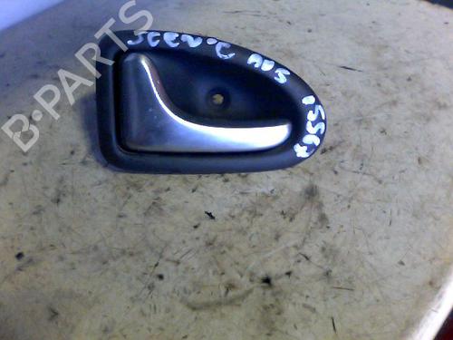 Used Front left exterior door handle Front left exterior door handle RENAULT SCÉNIC I MPV (JA0/1_, FA0_) 1.9 dCi (JA05, JA1F) (102 hp) 34536585 34536585