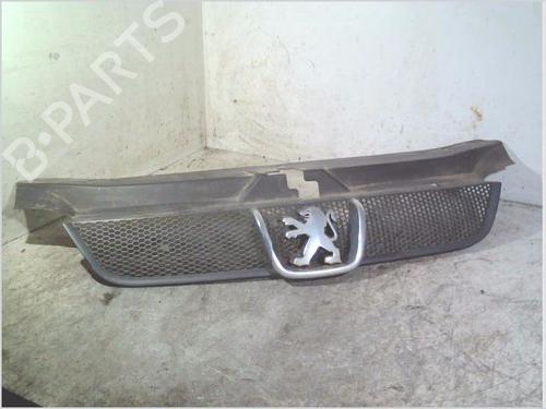Used Grille PEUGEOT 406 Break (8E/F) 2.1 TD 12V (109 hp) 27501319