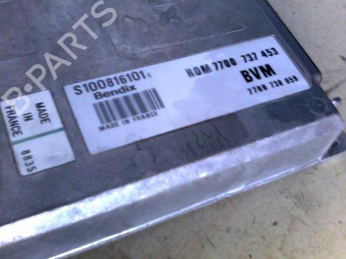 Used Engine control unit (ECU) RENAULT 25 (B29_) 2.0 (120 hp) 33002931