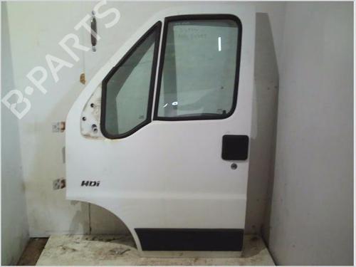 Used Left front door PEUGEOT BOXER Van (244) 2.2 HDi (101 hp) 26120111
