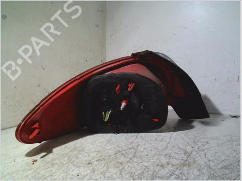 Right taillight PEUGEOT 206+ (2L_, 2M_) 1.4 HDi eco 70 | BP26114648C35 