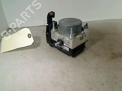 Used ABS pump FIAT BRAVO II (198_) 1.9 D Multijet (198AXB1A) (120 hp) 26070570