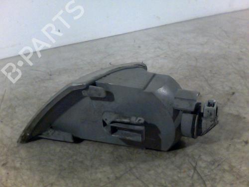Right front indicator CITROËN XANTIA (X1_, X2_) 2.0 HDI 90 | BP26070412C33 