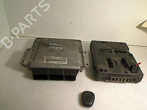 Used Engine control unit (ECU) Engine control unit (ECU) RENAULT SCÉNIC I MPV (JA0/1_, FA0_) 1.9 dCi (JA05, JA1F) (102 hp) 33003048 33003048