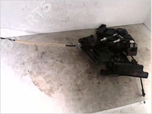 Serrure arrière gauche FORD C-MAX (DM2) 1.6 TDCi (90 hp) 26105601