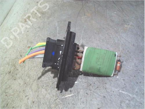 Resistencia calefacción Resistencia calefacción RENAULT CLIO III (BR0/1, CR0/1) 1.2 16V (BR02, BR0J, BR11, CR02, CR0J, CR11) (75 hp) 36274736 36274736