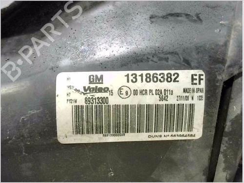 Right headlight OPEL CORSA D (S07) 1.3 CDTI (L08, L68) | BP31946346C29