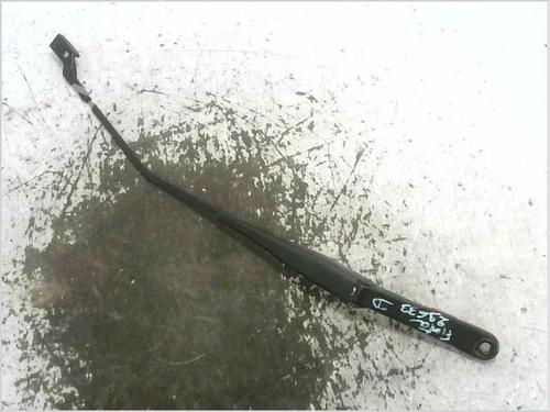 Used Front windshield wiper arm Front windshield wiper arm FORD FIESTA VI (CB1, CCN) 1.5 TDCi (95 hp) 39963986 39963986