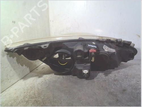 Left headlight PEUGEOT 307 (3A/C) 1.6 HDi | BP32395295C28
