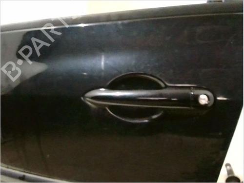 Used Front left exterior door handle RENAULT CLIO III (BR0/1, CR0/1) 1.2 16V (BR02, BR0J, BR11, CR02, CR0J, CR11) (75 hp) 26104352