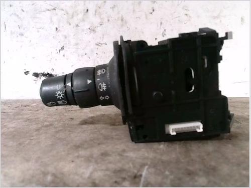 Used Headlight switch RENAULT SCÉNIC II (JM0/1_) 1.5 dCi (JM02, JM13) (101 hp) 26107540