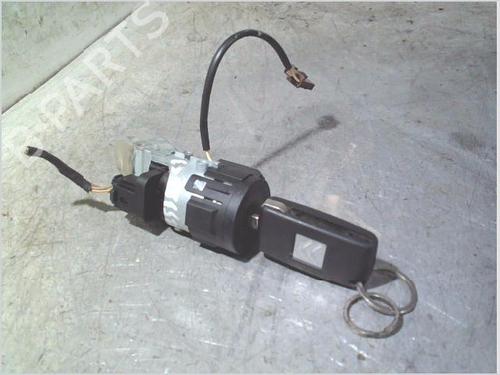 Used Ignition barrel Ignition barrel CITROËN C3 II (SC_) 1.0 VTi 68 (68 hp) 39975136 39975136