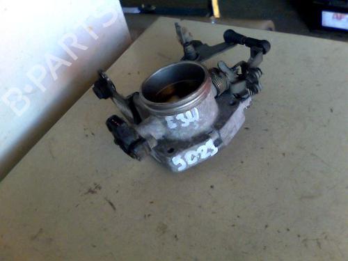 Used Throttle body BMW 5 (E34) 520 i 24V (150 hp) 26105141