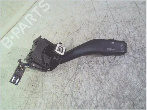 Used Switch SKODA OCTAVIA II Combi (1Z5) 1.9 TDI (105 hp) 26116342