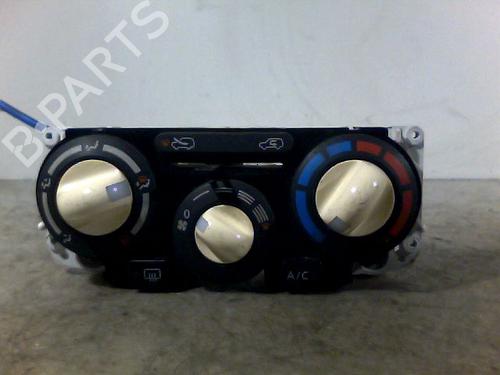Used Climate control NISSAN MICRA III (K12) 1.2 16V (80 hp) 26101623