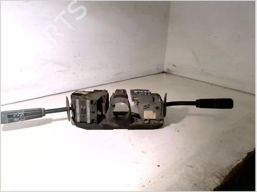 Used Steering column stalk RENAULT TRAFIC Van (T_, P_, V_) 2.1 D (58 hp) 26110705