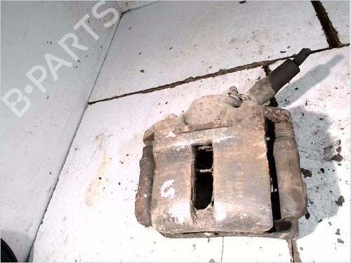 Venstre bremsekaliber foran RENAULT TWINGO II (CN0_) 1.2 16V (CN0K, CN0V, CN0A) (76 hp) 26101683