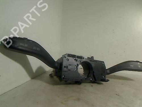 Used Steering column stalk VW POLO (9N_, 9A_) 1.2 12V (69 hp) 26092204
