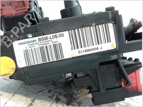 Fuse box CITROËN C5 II (RC_) 1.6 HDi (RC8HZB) | BP30795610E1 - Image 4