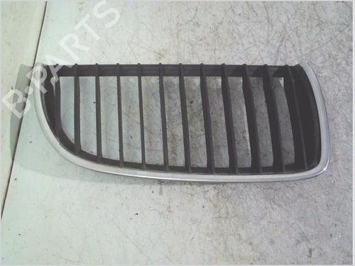 Used Grille BMW 3 (E90) 320 d (150 hp) 26117609