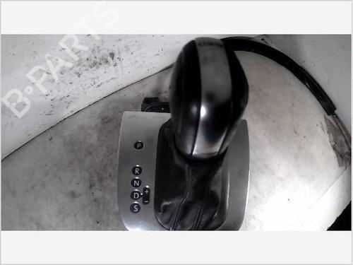 Gear lever VW GOLF VI (5K1) 1.6 TDI | BP29472983M90 