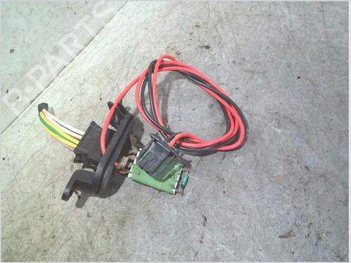 Used Heater resistor Heater resistor RENAULT KANGOO Express (FW0/1_) 1.5 dCi 90 (FW0G, FW05, FW08, FW11) (90 hp) 36530772 36530772